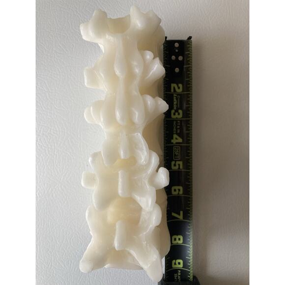 New Halloween Threshold Vertebrae Spine Bone Skeleton White Candle - Picture 1 of 3